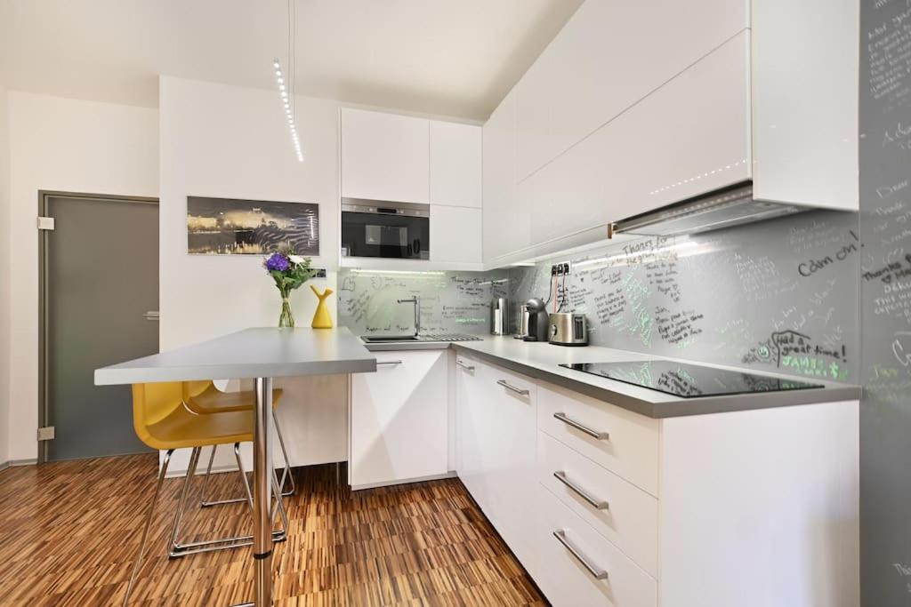 Smart & Luxury Old Town Apartment Praga Zewnętrze zdjęcie